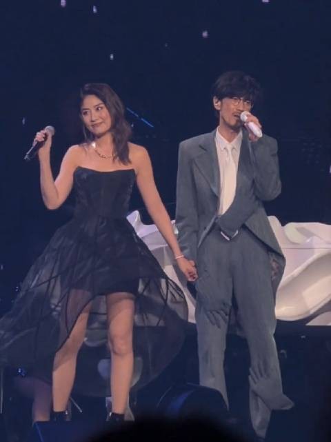 50多岁的陈慧琳，依然看着这么美，果真是岁月从不败美人啊