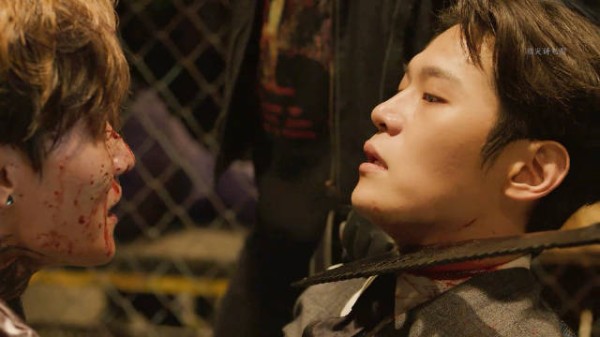 表面缉毒警，实则黑帮卧底，这身份太疯批了！