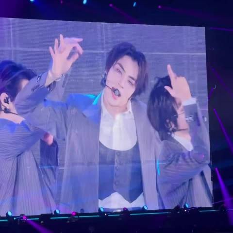 肖俊SMT福冈演唱会首日献唱