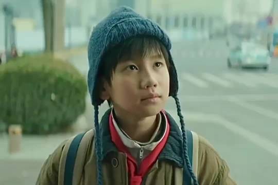 当时背着轮椅下楼梯那一幕给我笑疯了