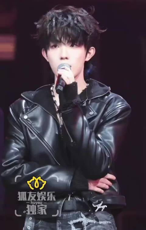 苏新皓在荣耀之战拉票环节哭了……已出道TOP怎么是这待遇