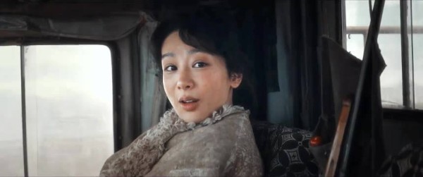 杨紫白菊巡山队精神标枪亮相，群像张力十足