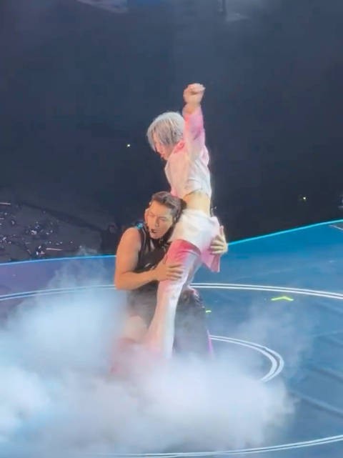 很多人不敢说 其实陈伟霆和刘雨昕的双人舞 比荣耀之战好看一万倍