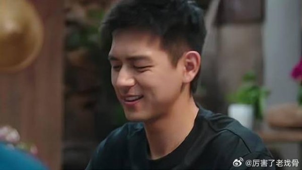 阿奶攒彩礼钱，阿遥看到存折数目惊了，耳朵都耷拉下来！