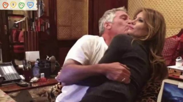 特朗普现任老婆，美国第一夫人梅拉尼娅被爆和爱泼斯坦有着极其密切的关系！