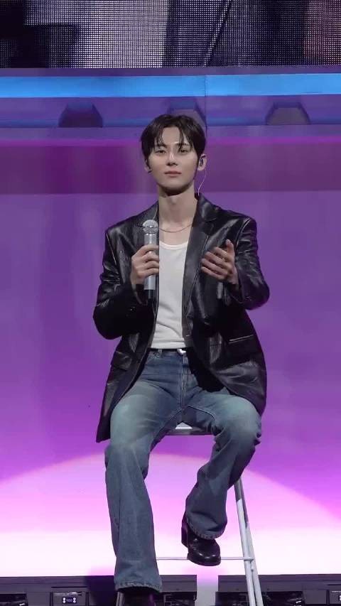 黄旼炫UTOPIA饭拍视频再现还魂台词