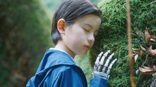 是枝裕和新作《盒子里的羊》首发预告，绫濑遥大悟演绎机器人家庭