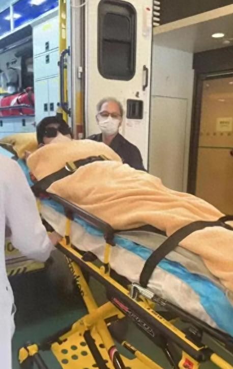 69岁向太自曝得脑下垂体瘤！60天不吃饭想轻生，给内娱提了个醒