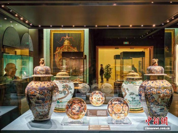 (新春见闻)天津:民众参观意大利萨沃伊王朝珍宝 近距离感受欧洲宫廷风华