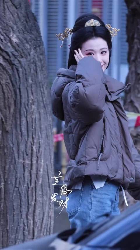 王楚然春晚上班！这个造型怎么这么像我们虞晚音啊