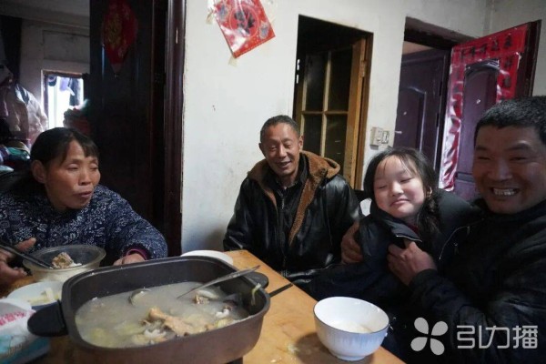 “反方向”的团圆:与家人共度苏州年