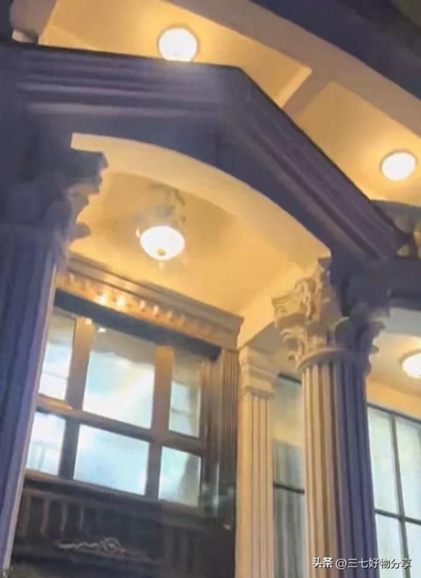 章若楠年初一去舅舅家拜年！三妹送碗仔面和饮料，舅舅家超级豪华