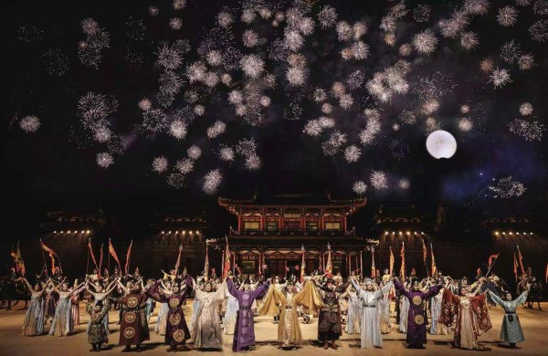 满城好戏!琅琊古城实景演出《国士·捍山河》春节首演获盛赞