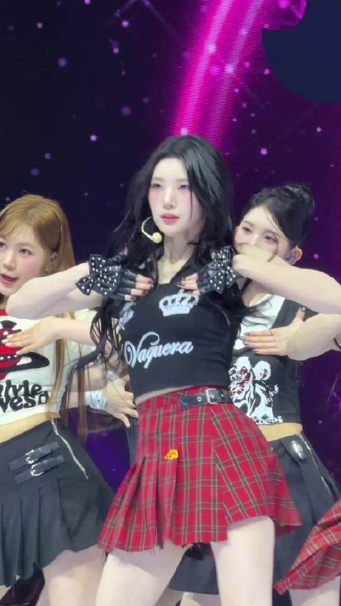 姐妹我们建国身材倾国颜7秒高清黑叉美出w转