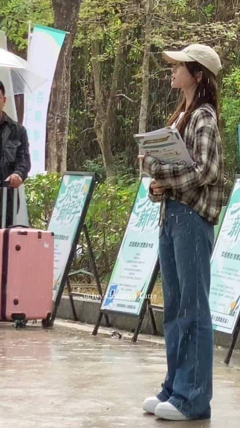 帅男靓女这一块