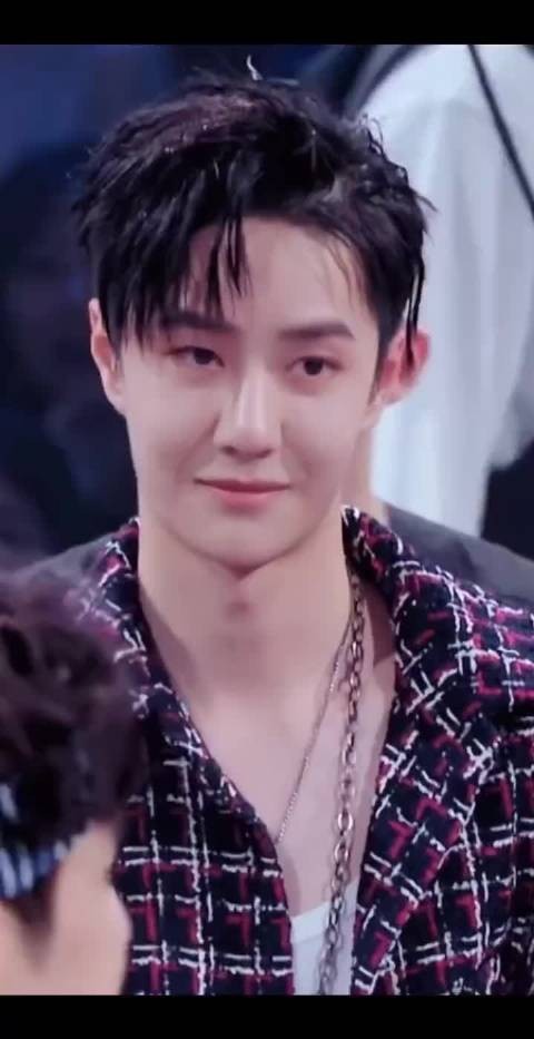 来看王队长的舞台，就这个爽歪歪啊