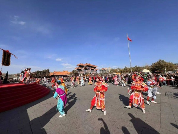 春回青城年味浓 艺术档案存古今