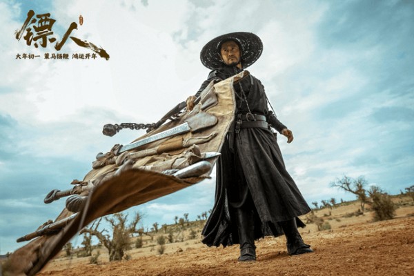 谁能想到，吴京靠《镖人》口碑翻转，全网都在说“对不起”！