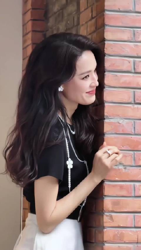 当你能看懂舒淇的美的时候，说明你已经成熟了