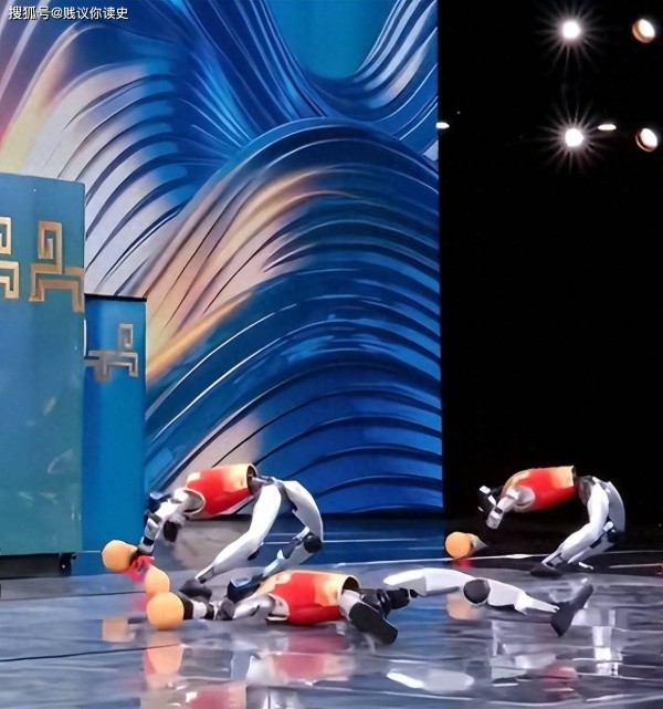 伪装成春晚的演习，你真的看懂了吗