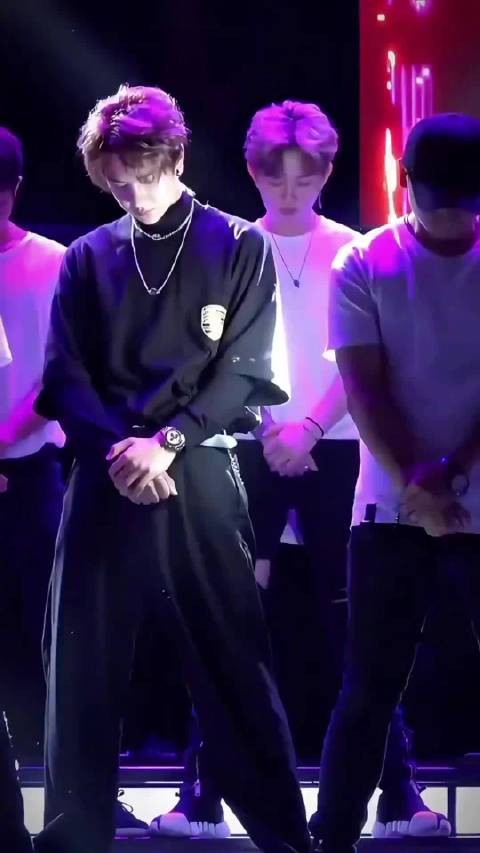 内娱最会跳舞的男艺人，王一博算一个 太全能了，各种舞都能驾驭！