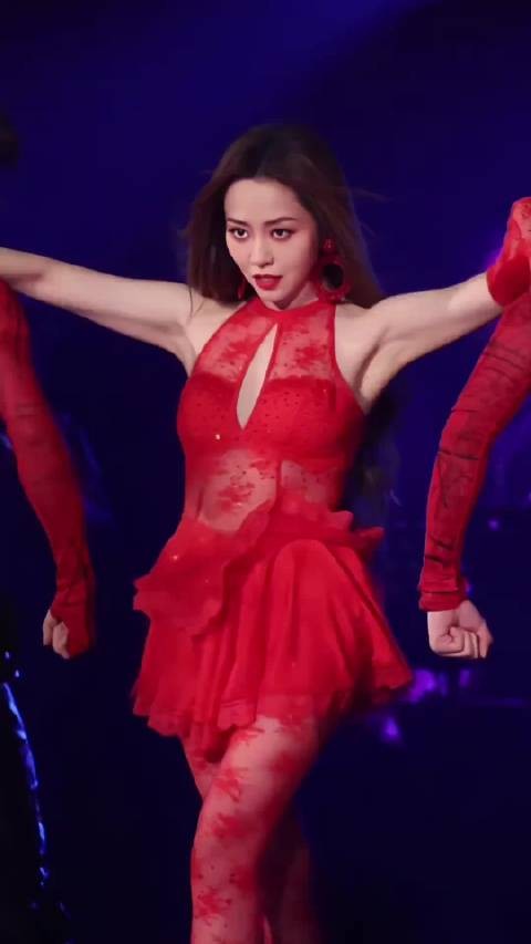 张靓颖的情趣演唱会