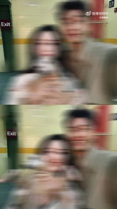 我勒个一家三口！姐姐姐夫最新合照来了