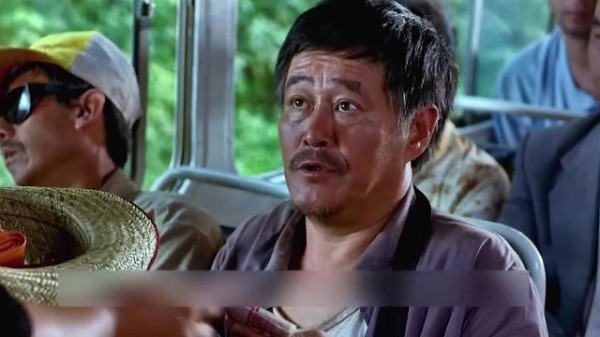 赵本山主演！中国最好的公路片《落叶归根》