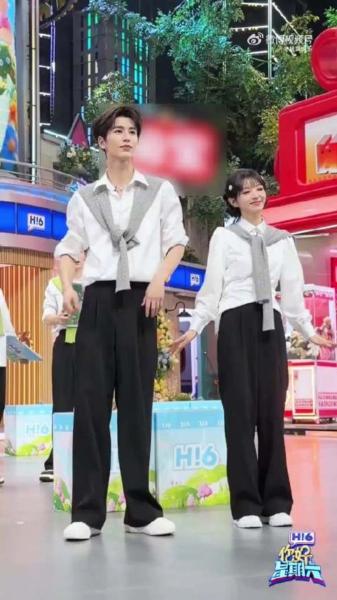 双人舞直拍来了!这波养眼程度,直接超标!