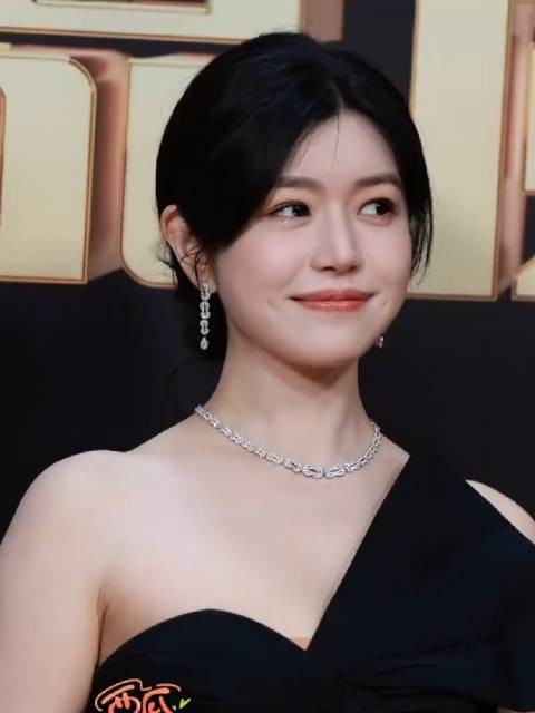 陈妍希离婚后事业翻红，新剧角色受认可