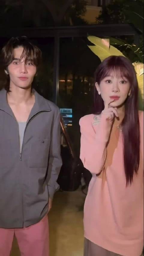 杨紫时装周后48小时返程投入新戏拍摄