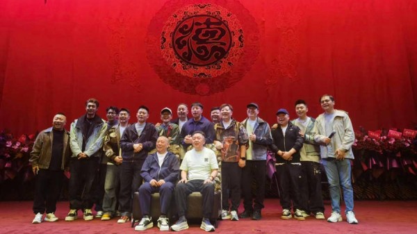 德云社上海开业，郭德纲：300个座位卖票“能有什么难度”？