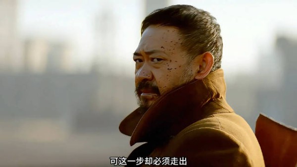 你打，你朝这打，怂样子你还玩把枪呢！