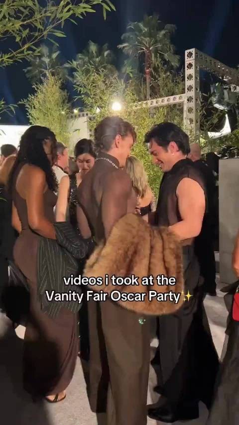 这个身材真的太漂亮了 可惜这套没有拍图