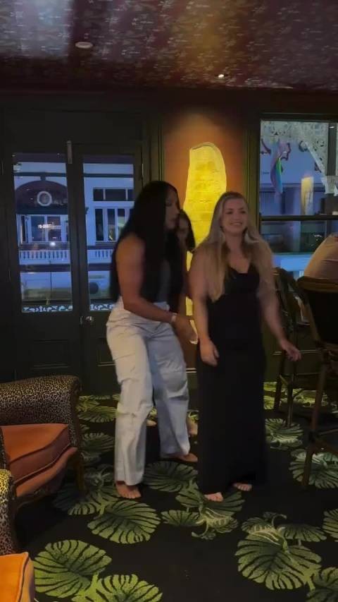 姐姐这力量真不是吹的!