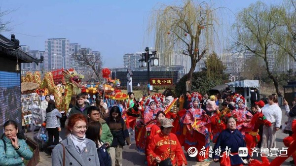 外国留学生体验非遗文化，日照东港“非遗+旅游”点亮春日经济
