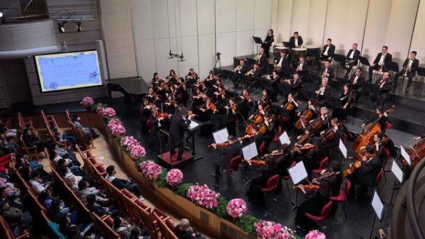 经典新生,浪漫回响!“舒曼170”交响音乐会奏响春城