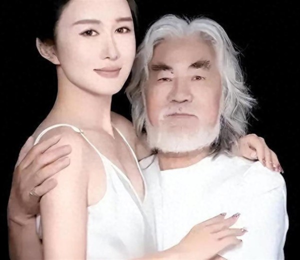 结婚9年纪念日，张纪中发新动态，杜星霖家庭地位真高