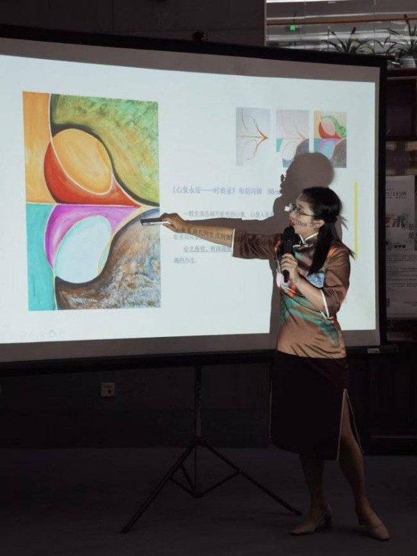 庄梦蝶×深圳：当艺术走出展馆，世界成为我们的画布