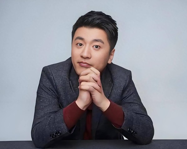 张雪峰去世，我才读懂佛祖割肉喂鹰故事背后的残酷真相