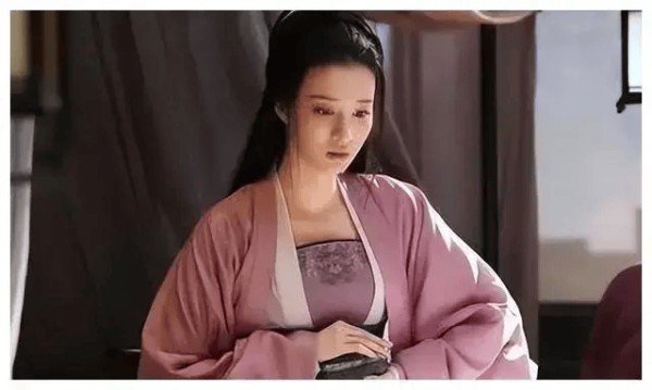 《金瓶梅》：古典文学改编的情欲寓言与社会镜像