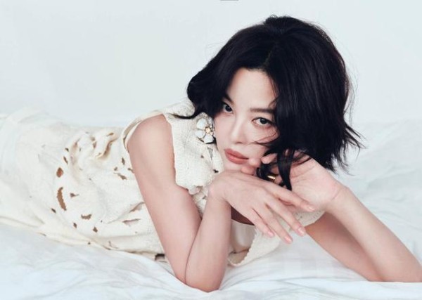 辛芷蕾皮肤白皙，保养有方。