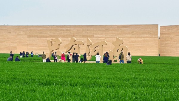 在一座戏剧之城里 看文旅如何被重新打开