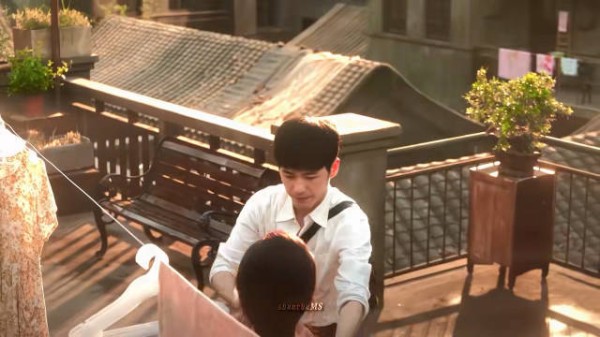 白宇新剧演绎年上年下双面魅力,爱情戏天赋引关注