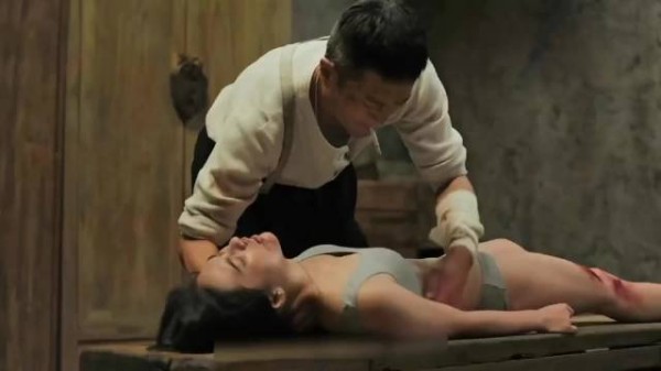 古天乐饰演毒枭,够狠,这是高圆圆吗