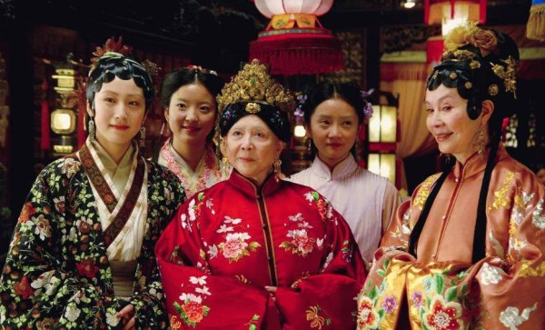 《红楼梦》中荣国府有多奢华?看这几个细节,原谅我的想象力不够