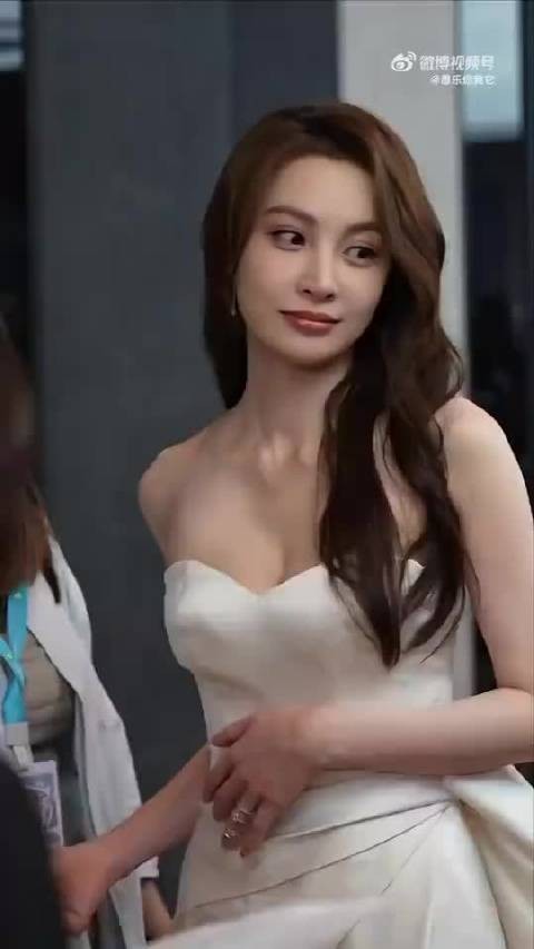 演员隆妮个人资料及代表作介绍