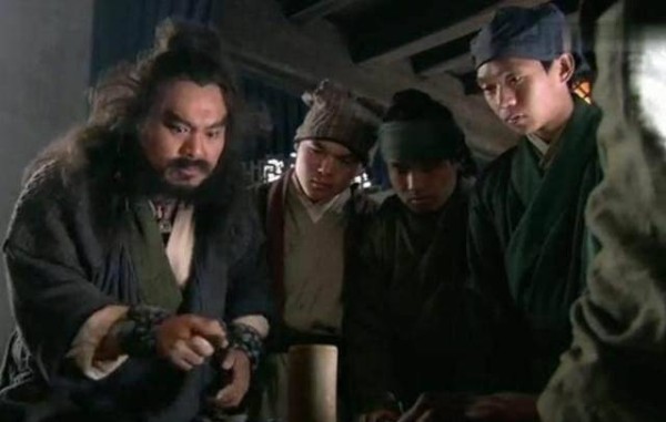 水浒中，为什么说梁山好汉万恶无耻，看李逵干的这个事情就知道了