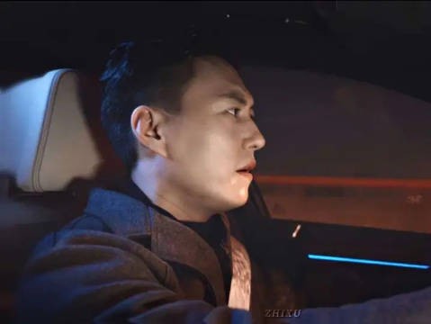 孔雀：别管，我有我自己的节奏