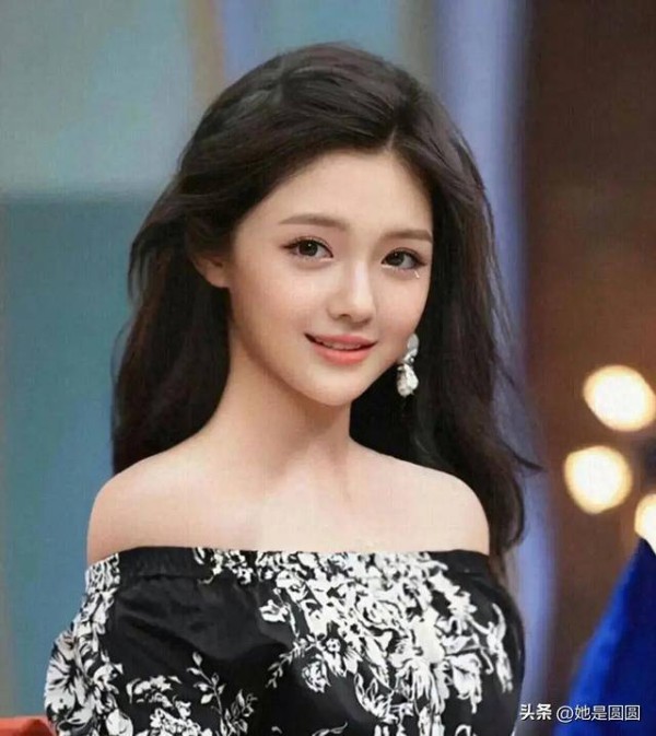 大S红颜早逝后的第二个清明节，读懂的何止是她的倔强与不甘！